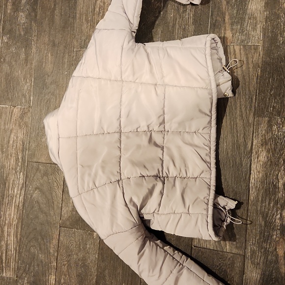 Jacket - Picture 4 of 4